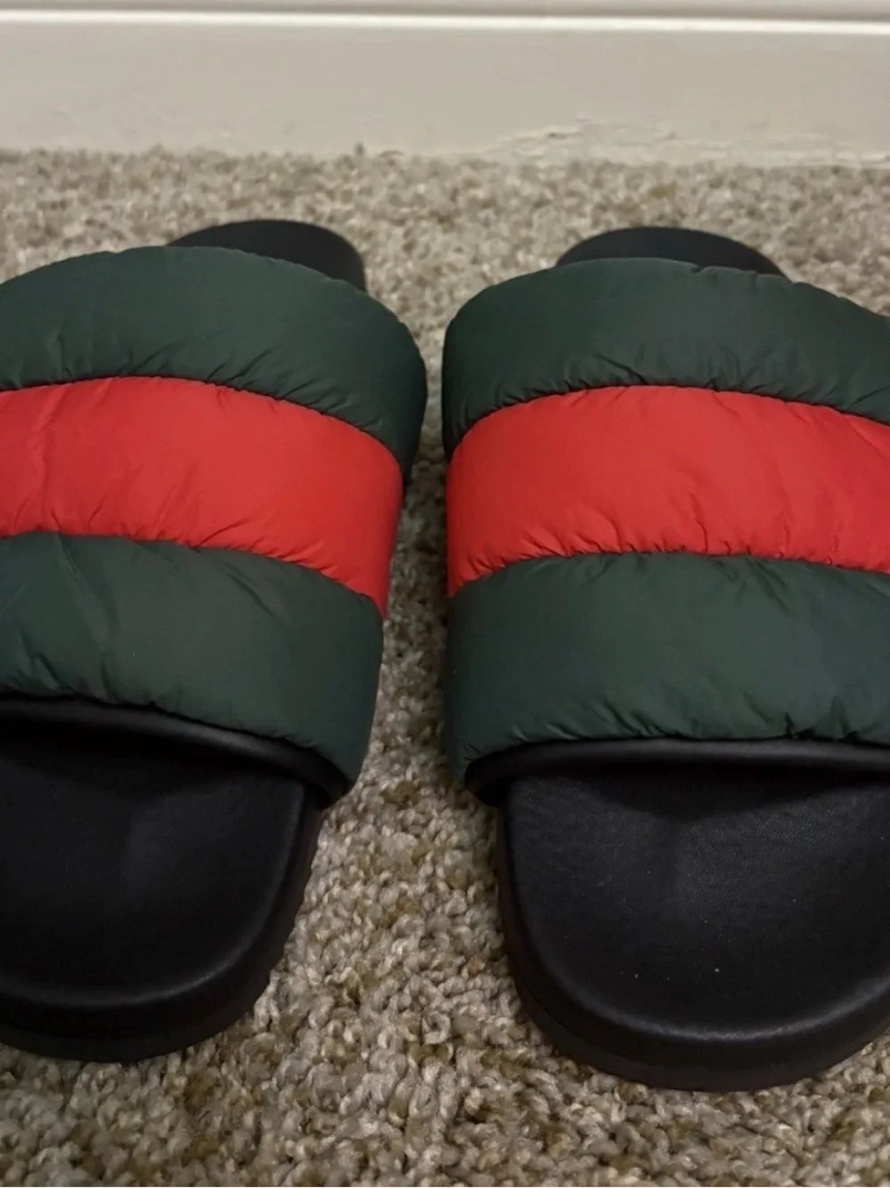 Gucci Slide Sandals in Dark Green and Red